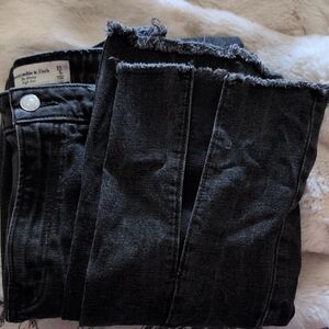 Abercrombie & Fitch Black Distressed Jeans